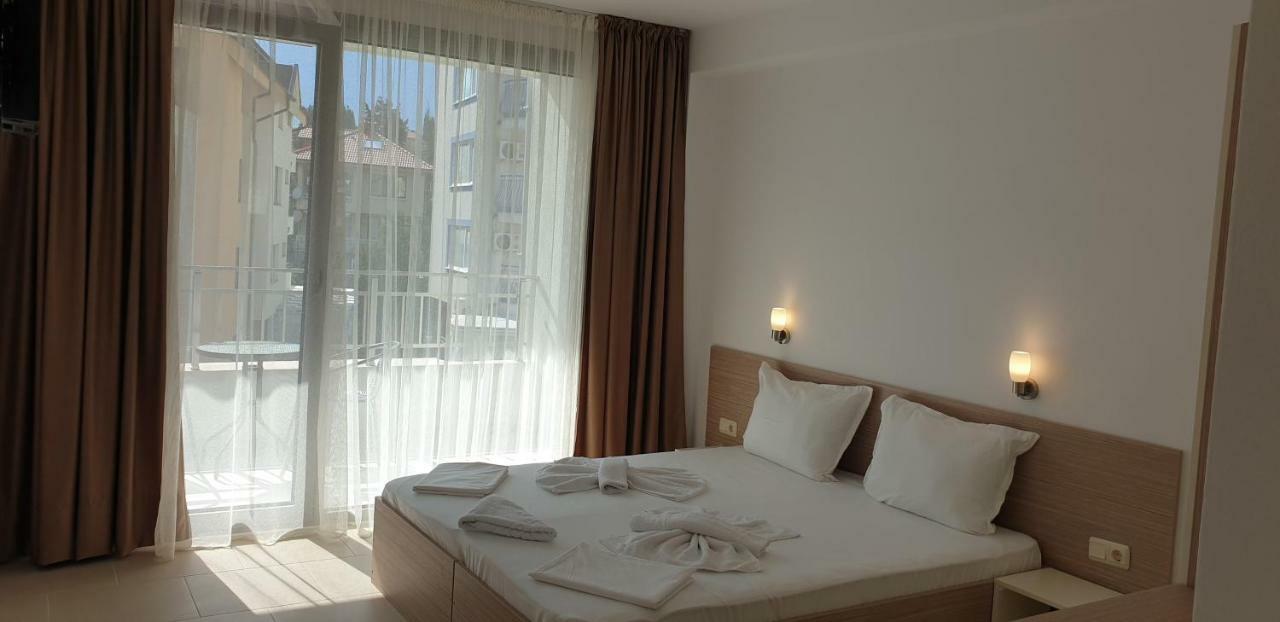 Harmony Hotel Sozopol Exterior photo